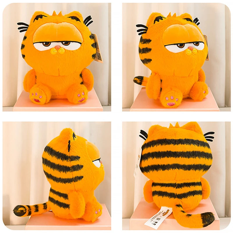 Original Garfield Cat Anime Plush Toys Cute Garfield Family Odie Stuffed Anime Plushies Kawaii Cartoon Peluche Dolls Gifts Kids