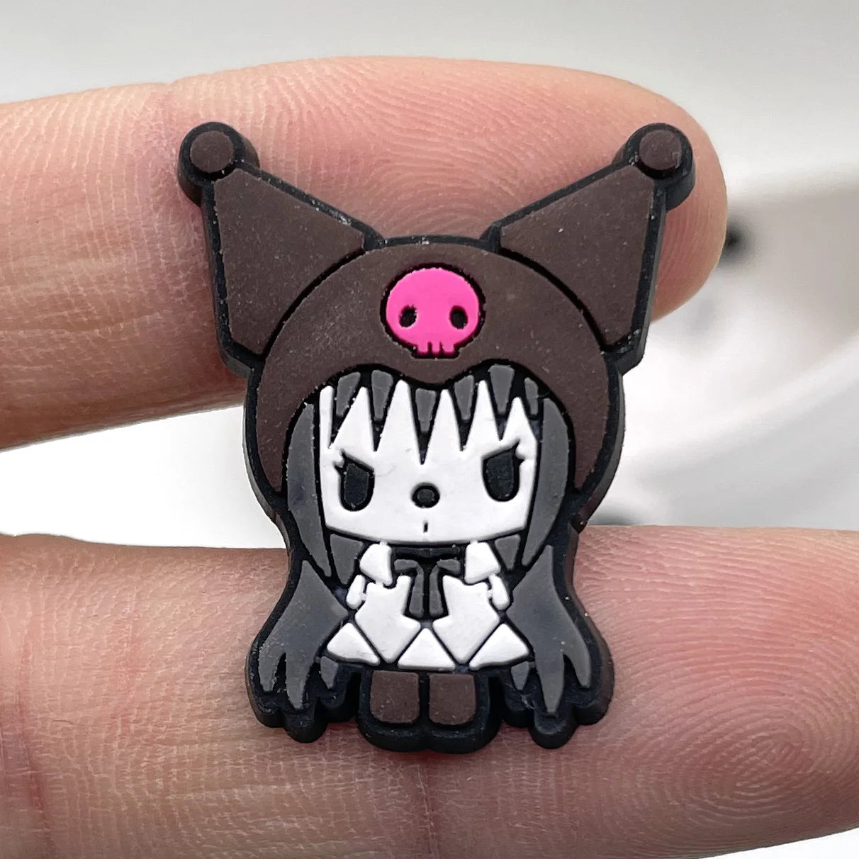 Fashion MINISO 1PCS Cartoon Cute Sanrio DIY Decorate Kuromi Shoe Charms PVC Black Sandals Accessories Kids Girls Boy X-mas Gifts