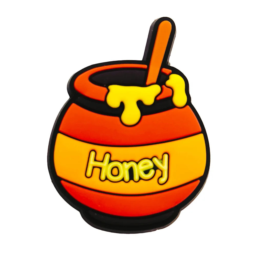 20pcs Hot Toys Disney Cartoon Winnie Pooh Shoe Charms for Shoes Decoration Accessories Classic Clog Sandal Buckle Kids Gifts