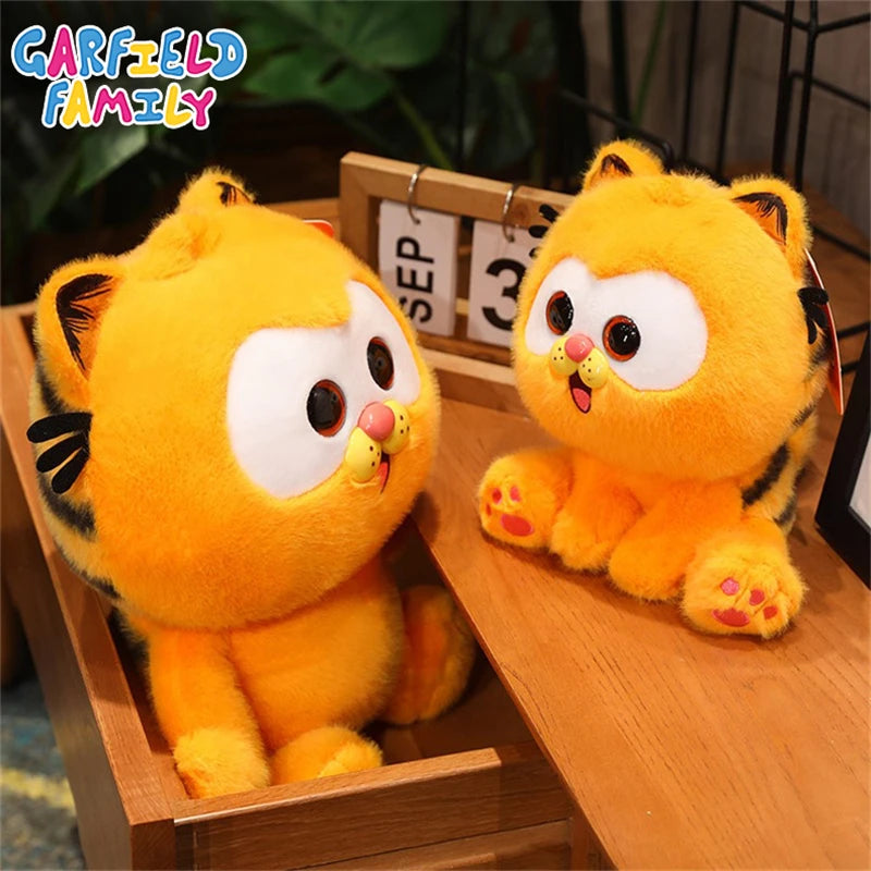 Original Garfield Cat Anime Plush Toys Cute Garfield Family Odie Stuffed Anime Plushies Kawaii Cartoon Peluche Dolls Gifts Kids