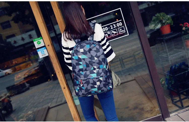 Cute Animal Capybara Print Black Backpack Teenager Student Schoolbag Boys Girls Gift