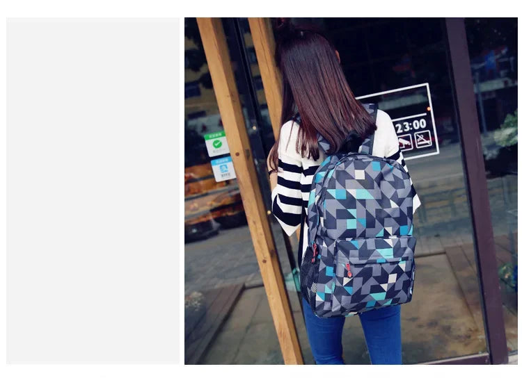 Cute Animal Capybara Print Black Backpack Teenager Student Schoolbag Boys Girls Gift