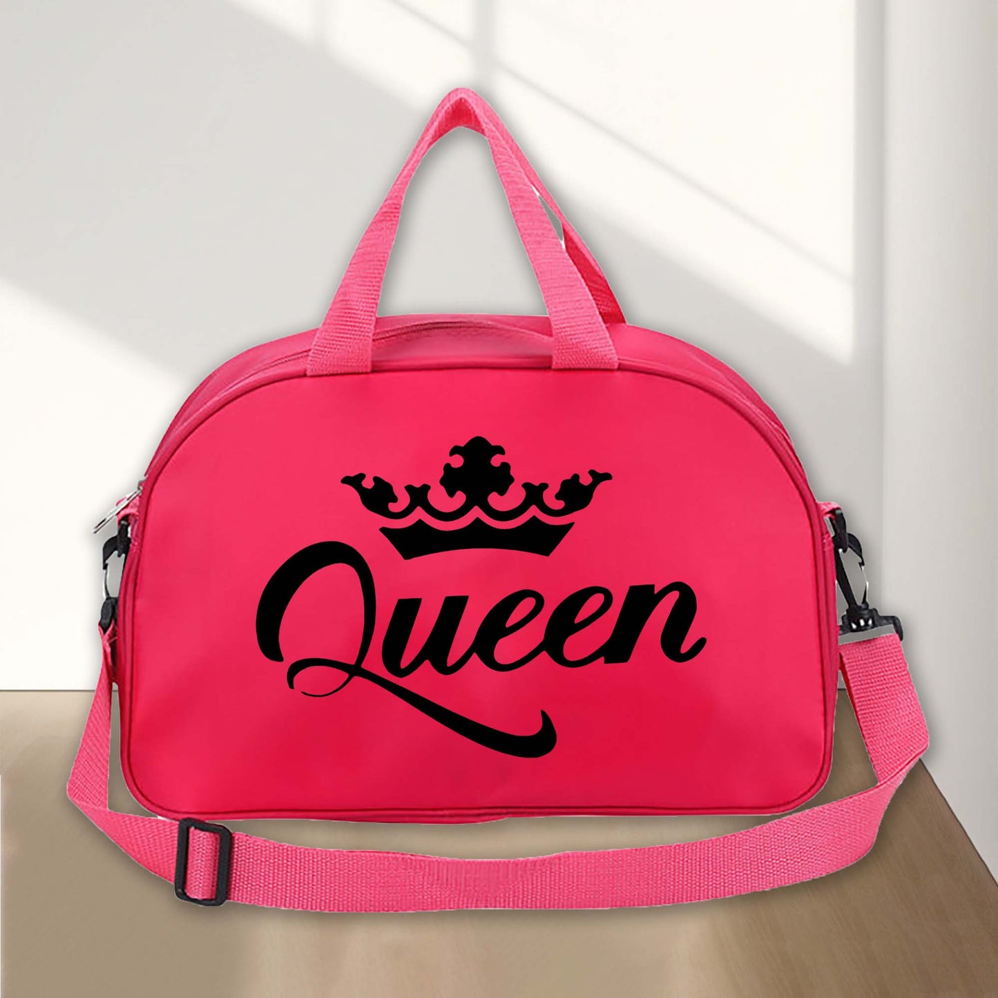 1pc Queen Printed Handbag, New Nylon Dance Bag, Multifunctional Messenger Bag, Fashion Luggage Bag, Casual Travel Bag, Sports Fitness Bag, Yoga Bag, For Teenager